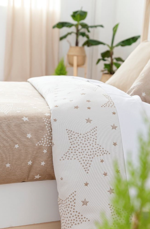 Colcha Boutí Infantil Reversible Stars Beig - Imagen 2